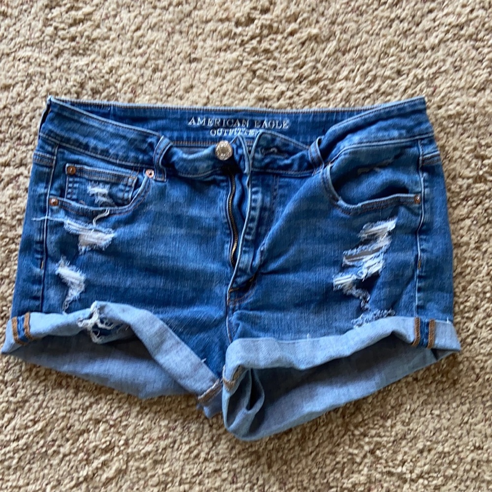 American Eagle Hi Rise Shortie